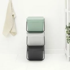 Goedkoop 🧨 Brabantia Sort & Go Prullenbak Stapelbaar - 20 L - Dark Grey 🎁 -Dyson-winkel 550x412 75