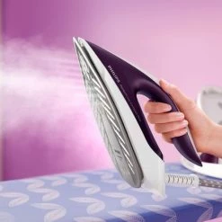 Aanbiedingen ⭐ Philips PerfectCare Compact Plus GC7933/30 - Stoomgenerator - Paars 🤩 -Dyson-winkel 550x442