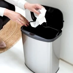 Goedkoop ✨ Prullenbak Met Sensor - 8 Liter - RVS - Toilet Afvalemmer - Badkamer Afvalbak Homra IXXA - Vuilnisbak - 8L - Vingerafdrukvrij RVS - Hygiënisch - Elektrische Softclose Deksel - Automatische Deksel - Sensor Vuilbak ❤️ 30 Goedkoop ✨ Prullenbak Met Sensor - 8 Liter - RVS - Toilet Afvalemmer - Badkamer Afvalbak Homra IXXA - Vuilnisbak - 8L - Vingerafdrukvrij RVS - Hygiënisch - Elektrische Softclose Deksel - Automatische Deksel - Sensor Vuilbak ❤️ -Dyson-winkel 550x641